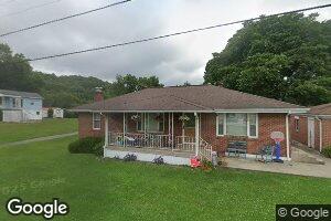 318 Basham St, Sophia, WV 25921