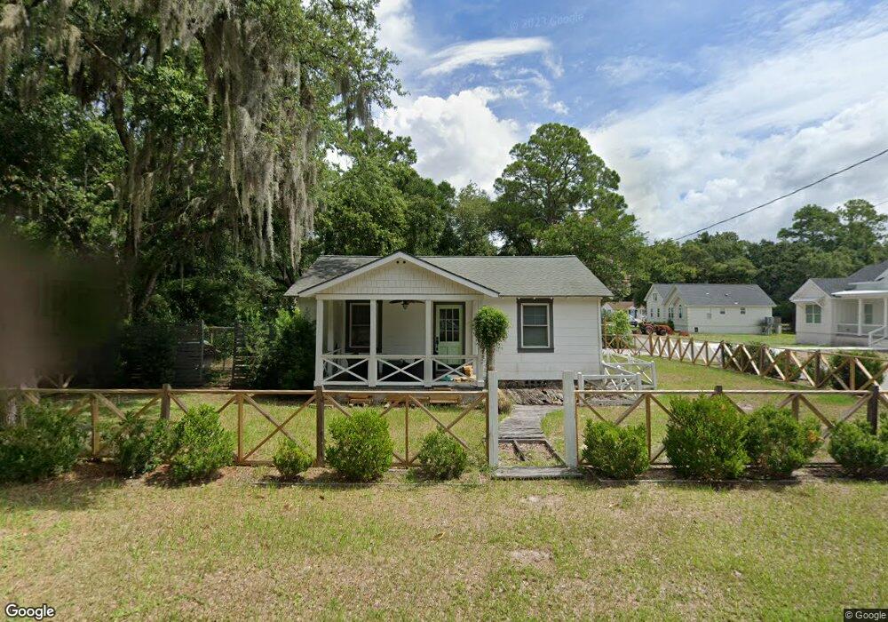 183 Mcintosh Ave, Saint Simons Island, GA 31522 - photo 1