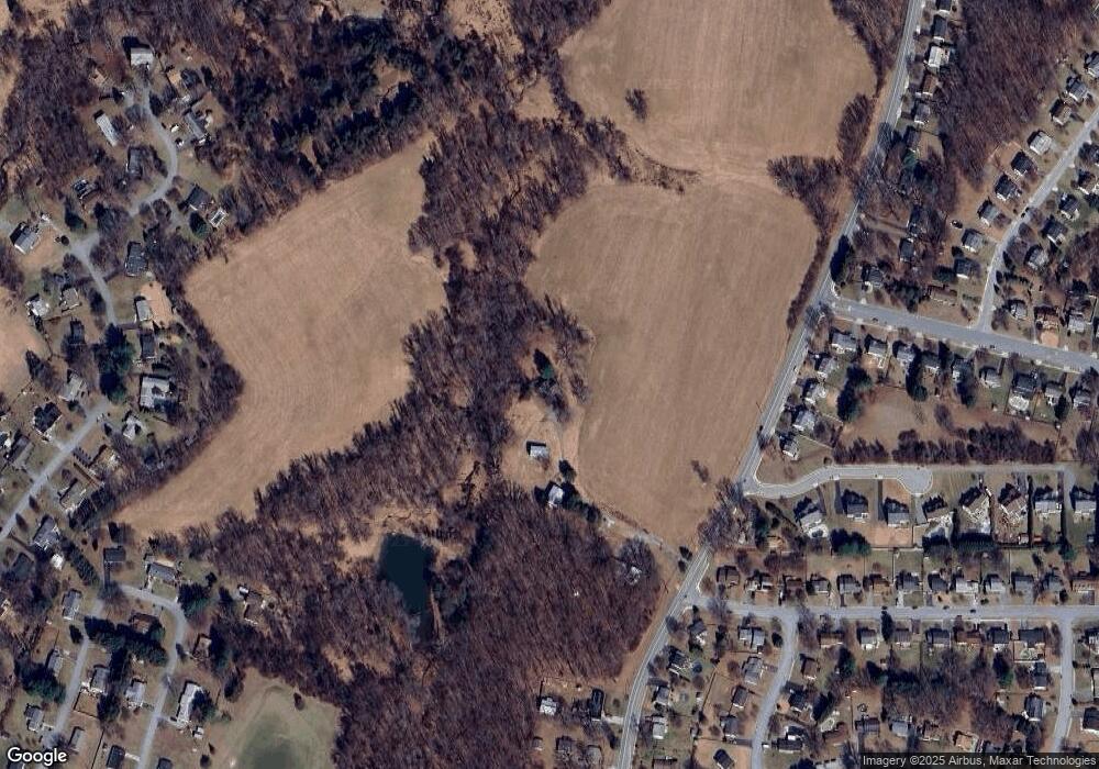 6122 Oklahoma Rd, Sykesville, MD 21784 - photo 1