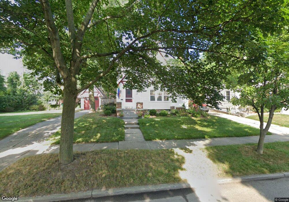 321 N Jenison Ave, Lansing, MI 48915 - photo 1