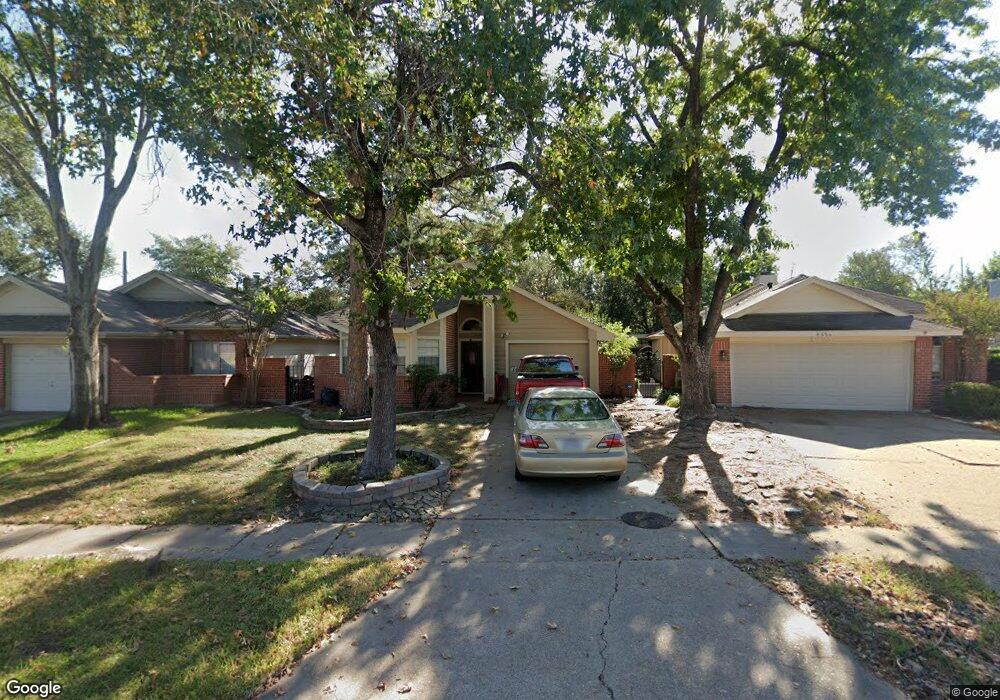 8658 Laurel Trails Dr, Houston, TX 77095 - photo 1