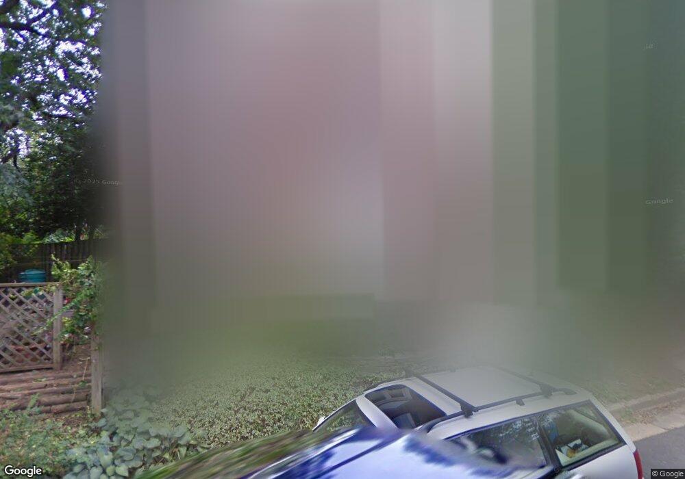 1331 Chetworth Ct, Alexandria, VA 22314 - photo 1