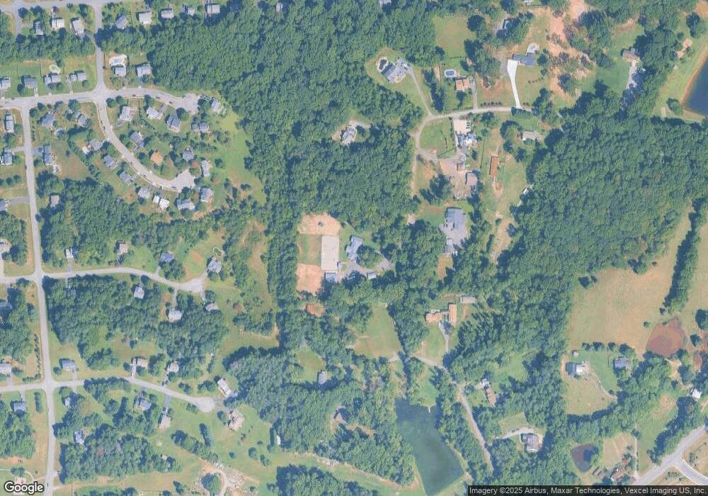 130 Whispering Pines Ln, Stafford, VA 22556 - photo 1