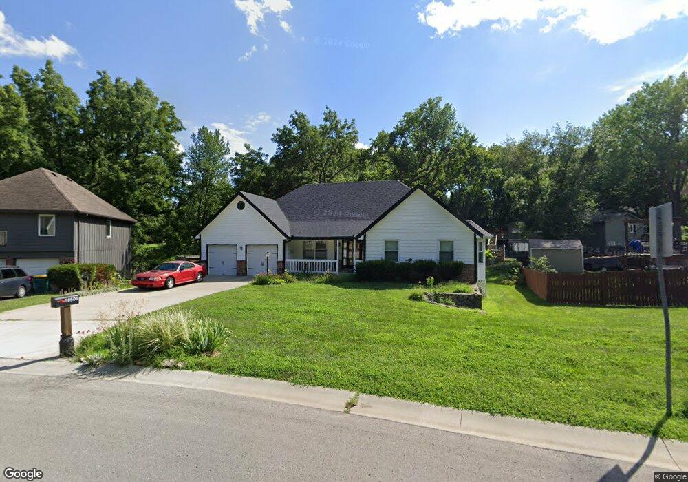 10509 W 50th Place, Shawnee, KS 66203 - photo 1