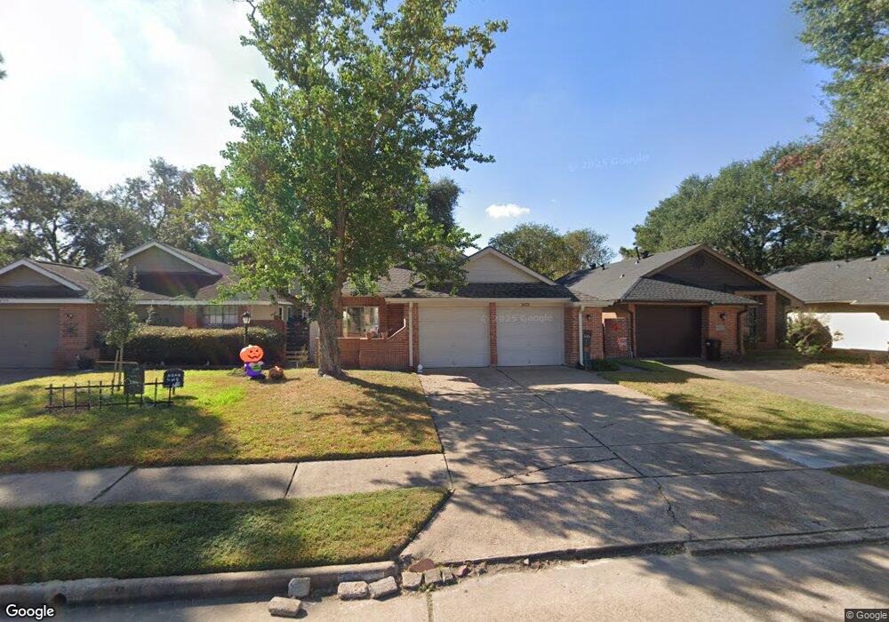 16123 Manor Point Dr, Houston, TX 77095 - photo 1