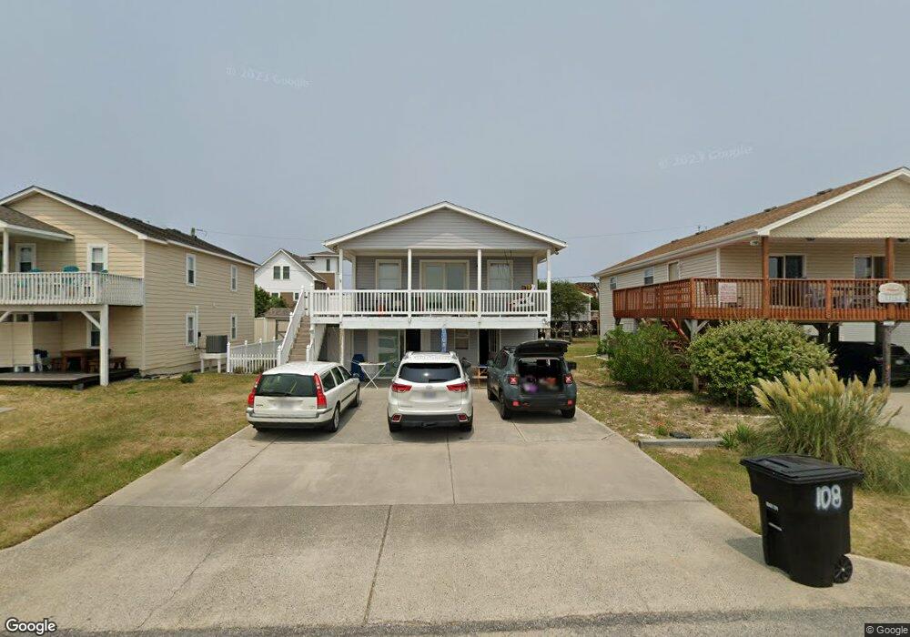 108 Sutton Ave unit 8, Kill Devil Hills, NC 27948 - photo 1