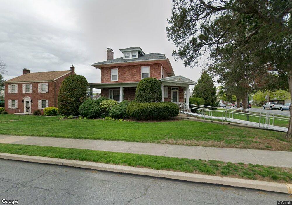 637 Mount Laurel Ave, Temple, PA 19560 - photo 1