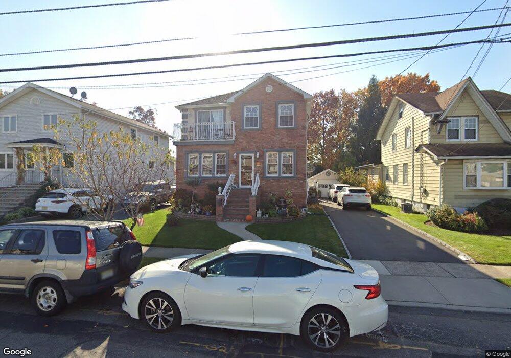 488 5th Ave, Lyndhurst, NJ 07071 - photo 1