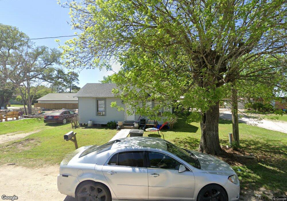 1912 Avenue B, Bay City, TX 77414 - photo 1