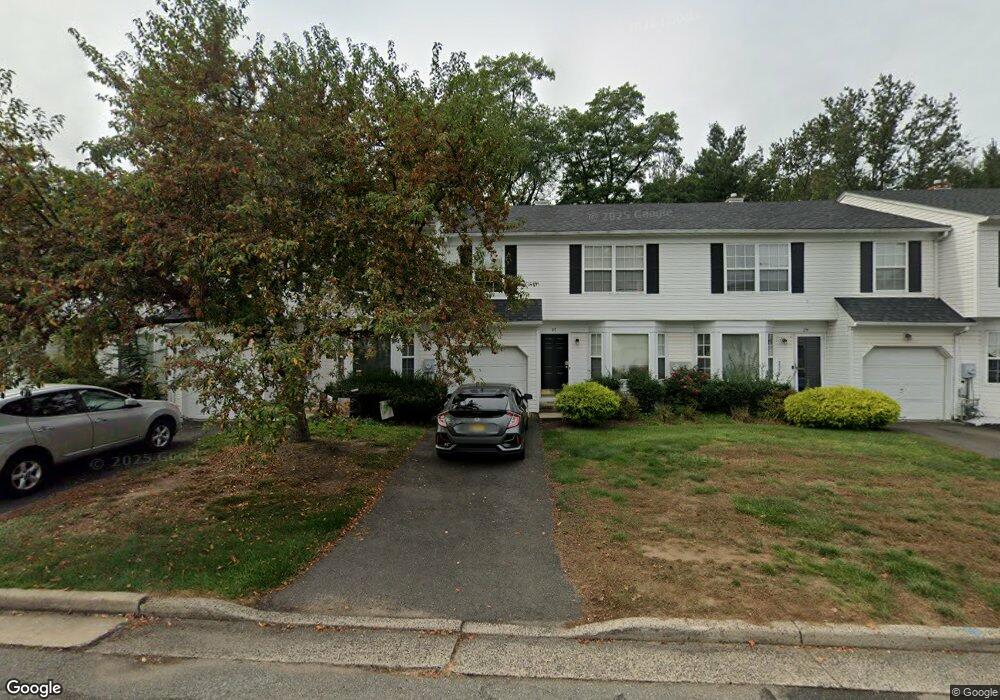 27 Sycamore Rd, Middlesex, NJ 08846 - photo 1