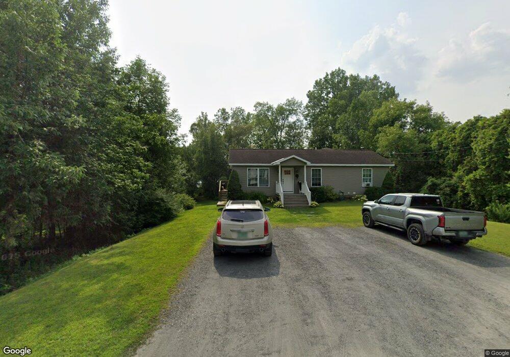 137 E Crystal Haven, Bomoseen, VT 05732 - photo 1