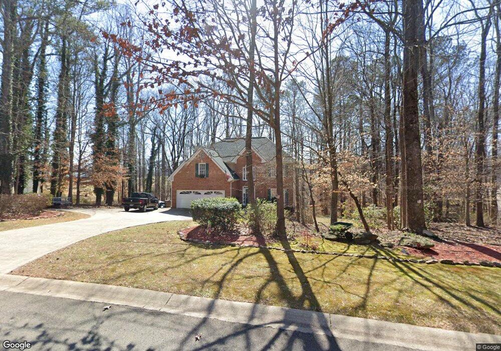 4450 Indian Trace Dr, Alpharetta, GA 30004 - photo 1