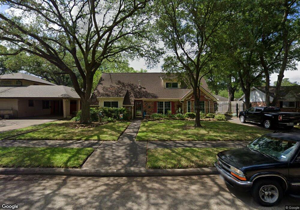 1019 Curtin St, Houston, TX 77018 - photo 1