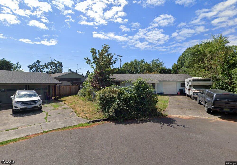 1383 Sequoia Ct, Springfield, OR 97477 - photo 1