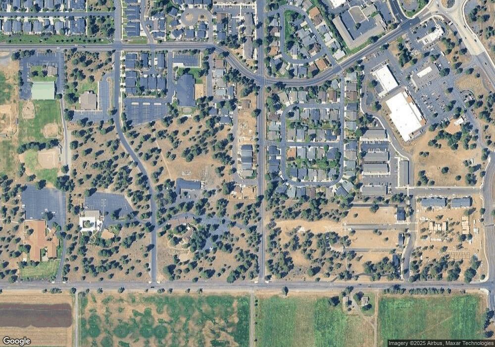 302 NW Desert Rose Loop, Sisters, OR 97759 - photo 1