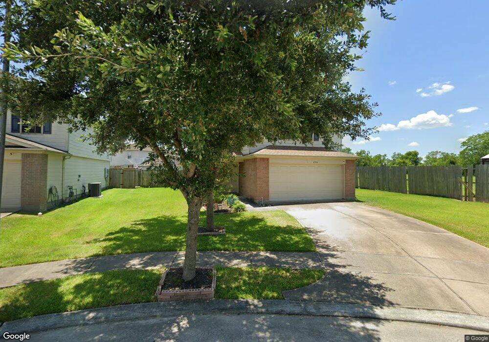 8702 Summerset Meadow Ct, Houston, TX 77075 - photo 1