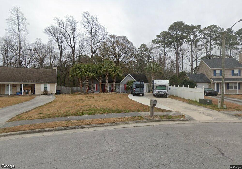 143 Settlers Cir, Jacksonville, NC 28546 - photo 1