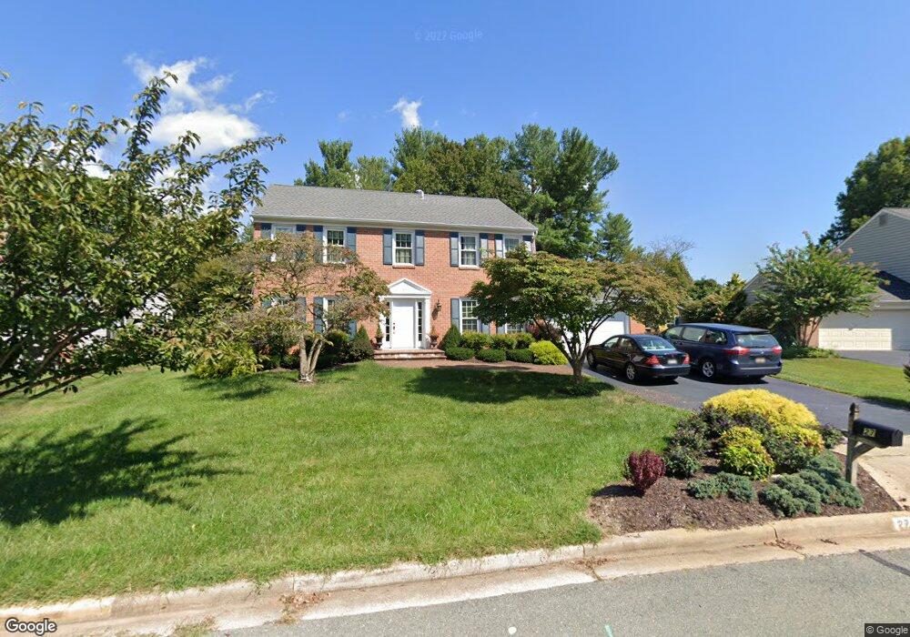 27 Treworthy Rd, Gaithersburg, MD 20878 - photo 1