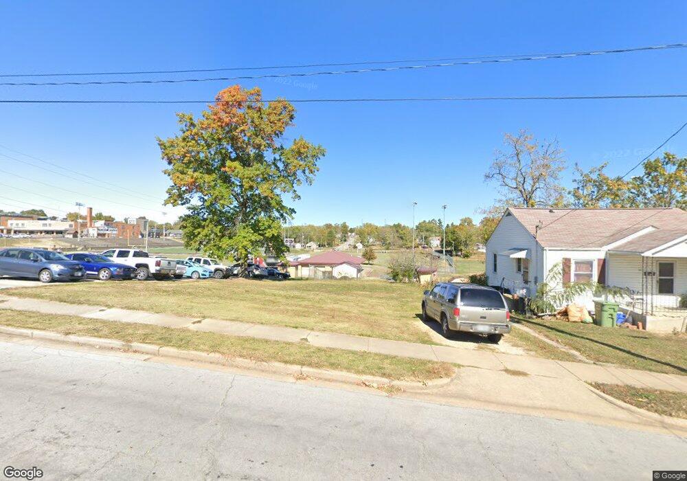 703 E 7th St, Rolla, MO 65401 - photo 1