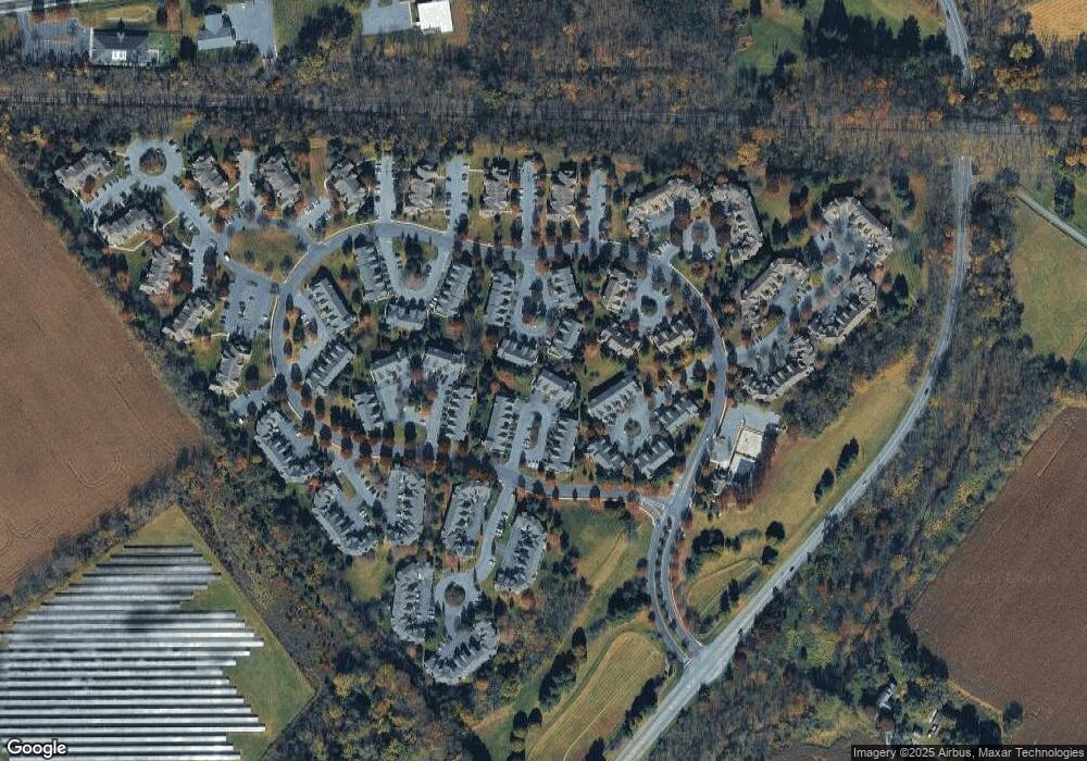 1319 Eagles Nest Ct, Stewartsville, NJ 08886 - photo 1