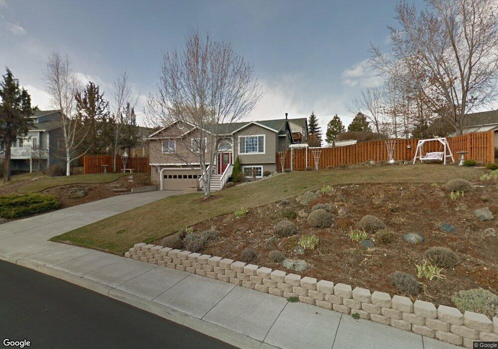 3049 SW 36th St, Redmond, OR 97756 - photo 1