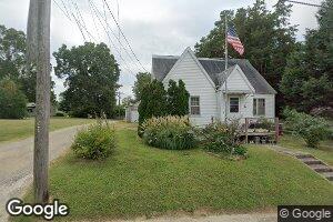 25 E Walnut St, Albion, IL 62806