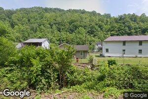 58 Kingston St, Logan, WV 25601
