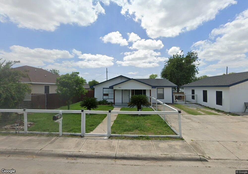 703 Citrus St, San Juan, TX 78589 - photo 1