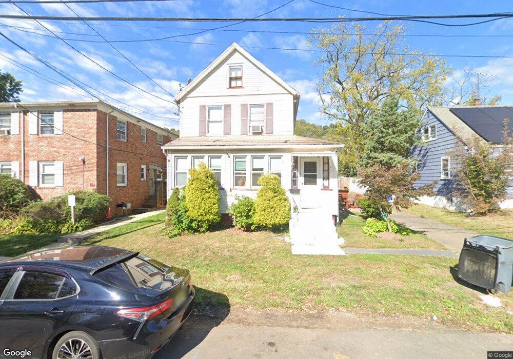 184 Cedar St, North Plainfield, NJ 07060 - photo 1