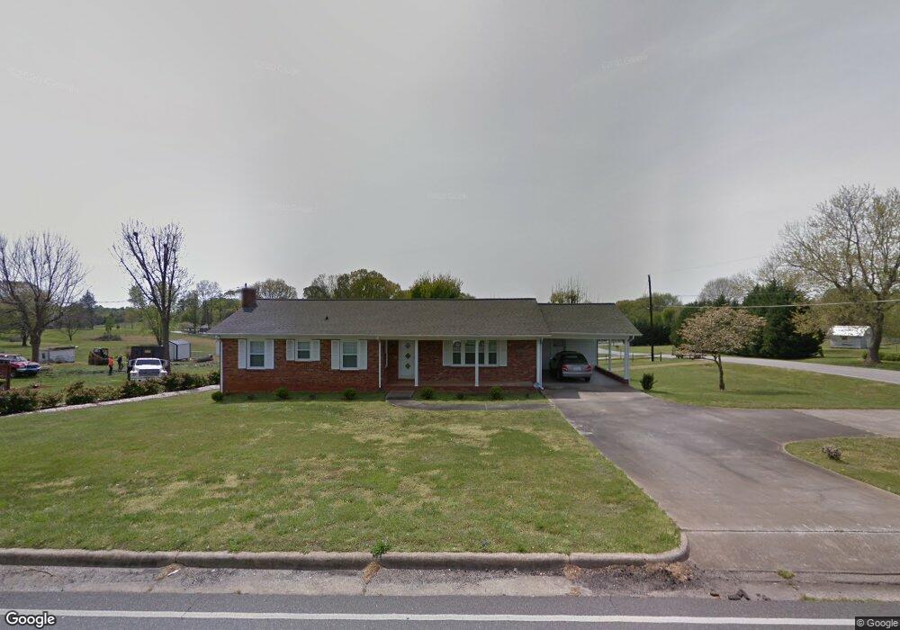 127 Shumaker Dr, Statesville, NC 28625 - photo 1