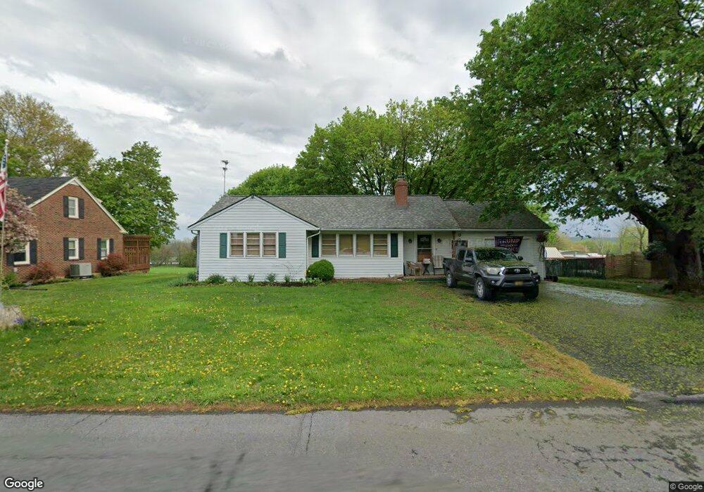 670 Walnut St, Honey Brook, PA 19344 - photo 1