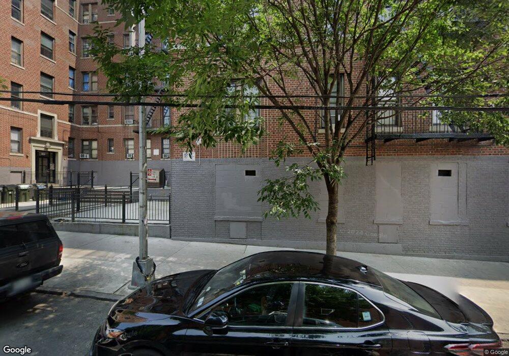 1098 Gerard Ave, Bronx, NY 10452 - photo 1