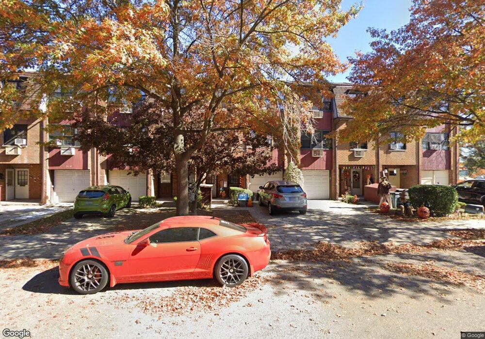 15647 78th St unit 26, Howard Beach, NY 11414 - photo 1