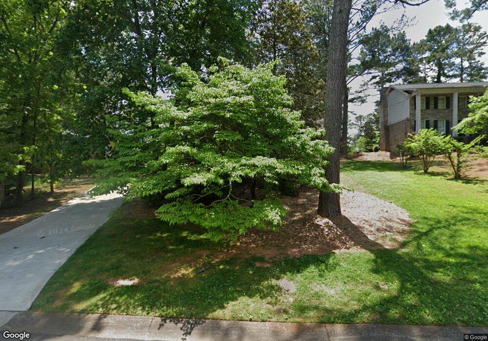 722 Cedar Trace SW unit 9, Lilburn, GA 30047 - photo 1