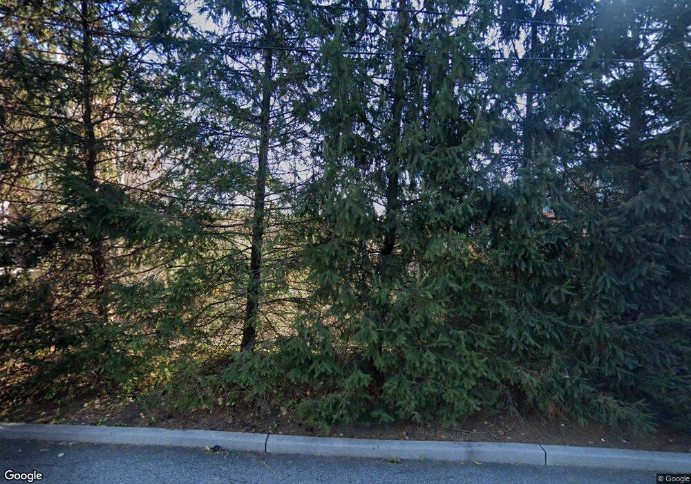 1636 Kaufer Ln, Fort Lee, NJ 07024 - photo 1