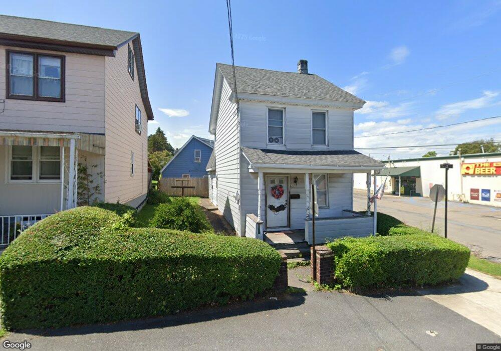 968 N Vine St, Hazleton, PA 18201 - photo 1