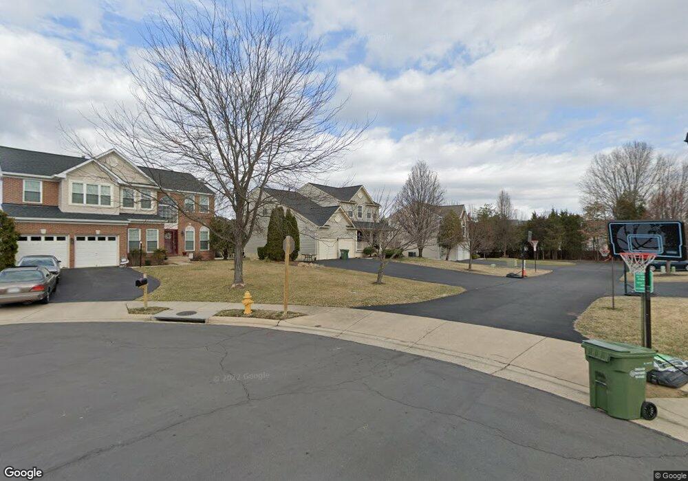 10206 Picturesque Ct, Nokesville, VA 20181 - photo 1