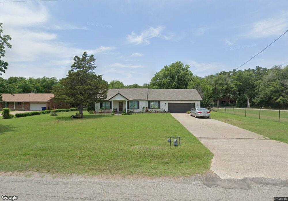 3805 3805 Country Club Rd, Duncan, OK 73533 - photo 1