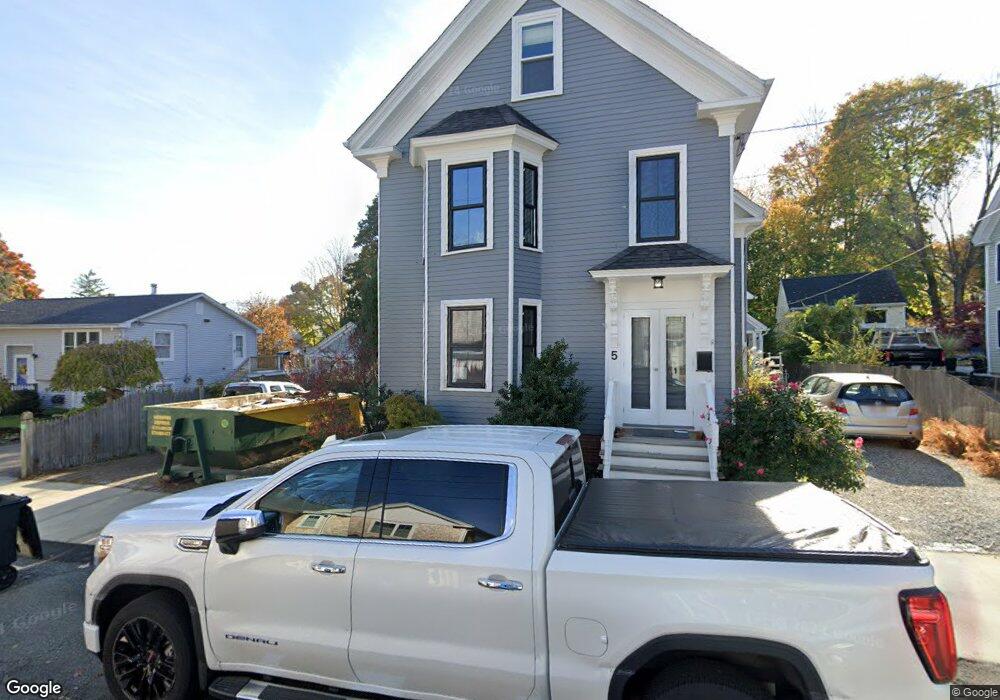 5 Butler St unit 2, Newburyport, MA 01950 - photo 1