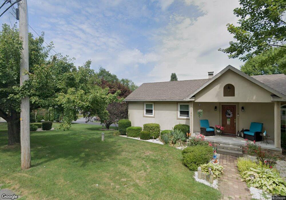 7 Gateway Cir, Drums, PA 18222 - photo 1