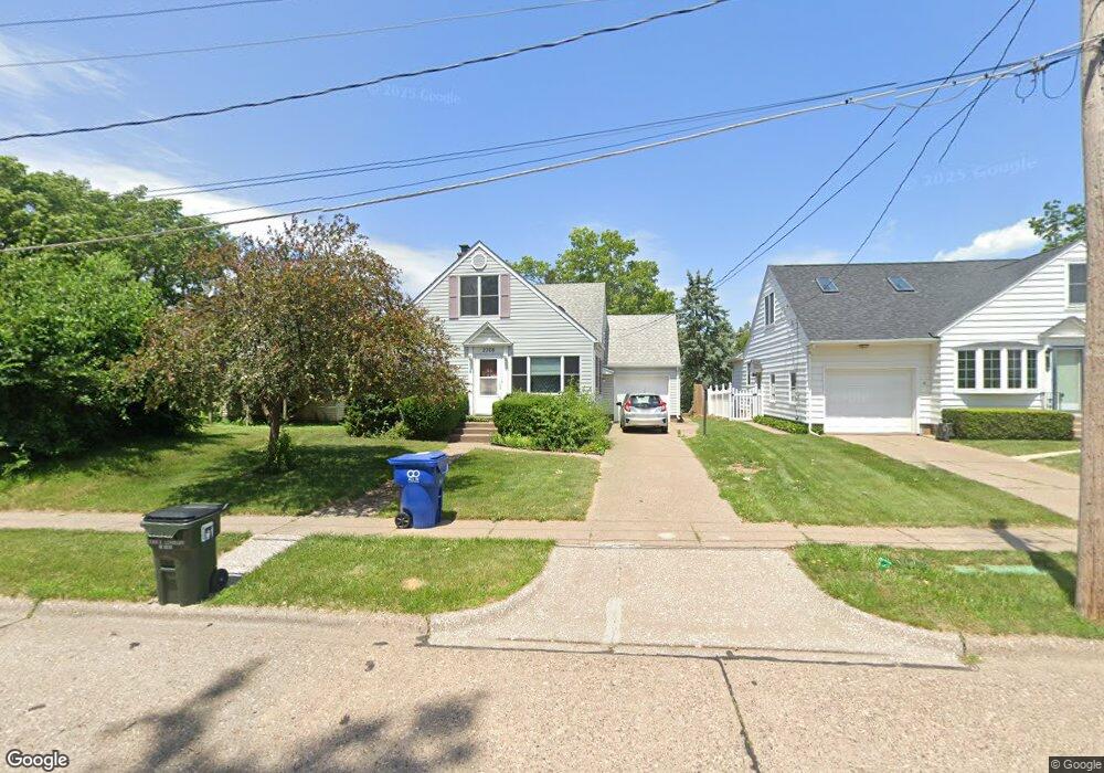 2308 E Lombard St, Davenport, IA 52803 - photo 1