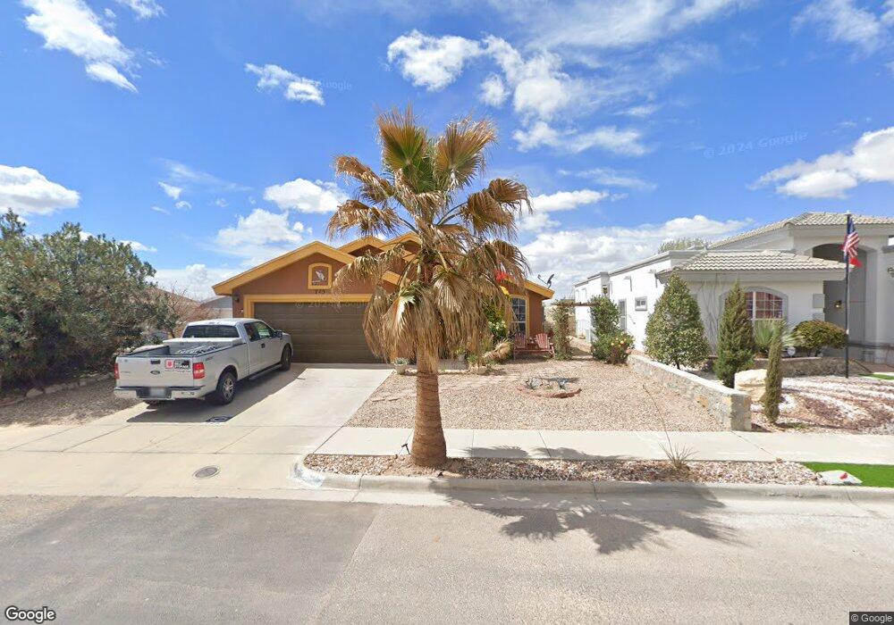 725 Desert Silver Dr, Horizon City, TX 79928 - photo 1