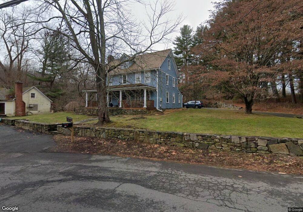 120 Bennetts Farm Rd, Ridgefield, CT 06877 - photo 1