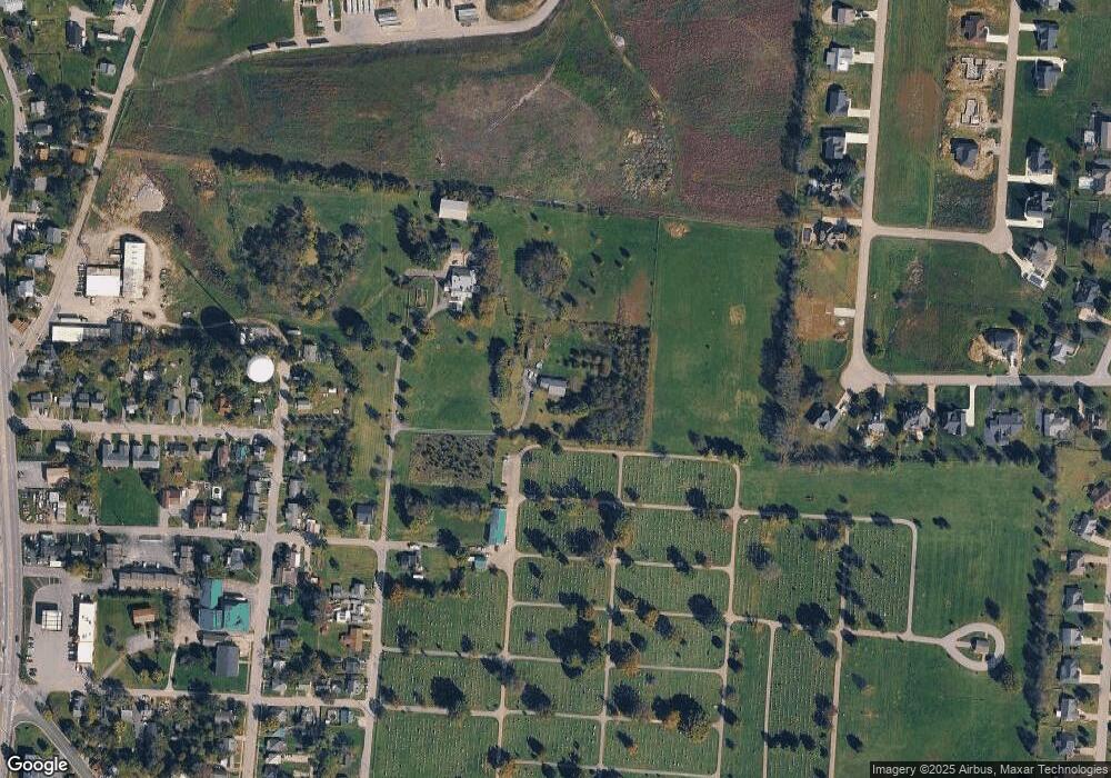 721 N Greenville St, Harrodsburg, KY 40330 - photo 1