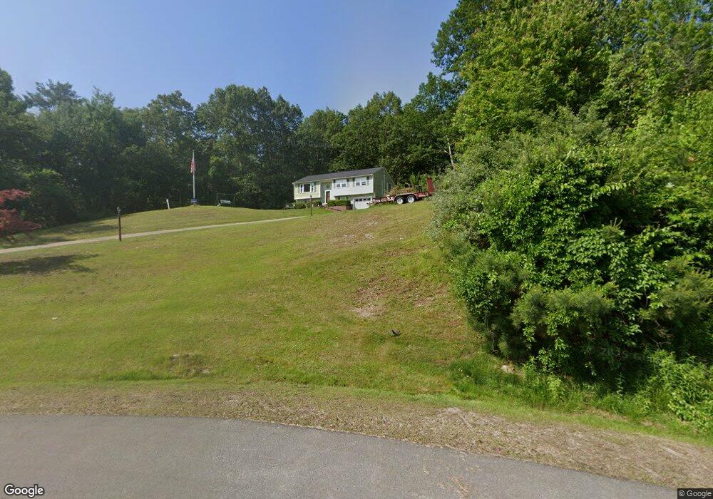 2 Spinnaker Dr, Derry, NH 03038 - photo 1