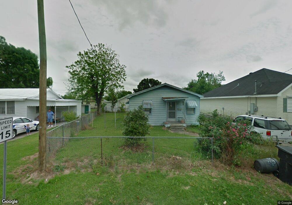 621 Mahler St, Houma, LA 70363 - photo 1