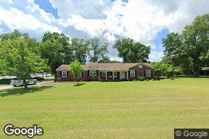 66 E Oak Ave, Mc Bee, SC 29101