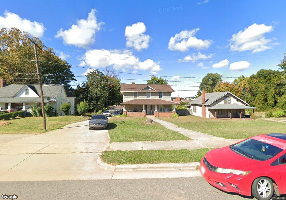 824 Wilson W Lee Blvd, Statesville, NC 28677 - photo 1