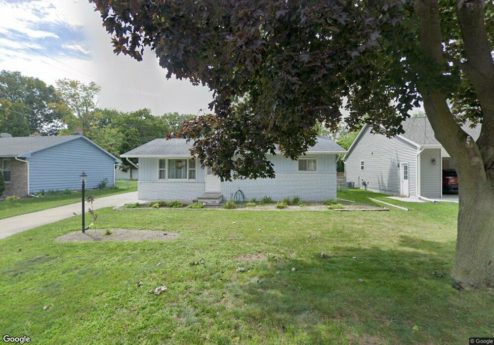 2937 15th Ave, Port Huron, MI 48060 - photo 1