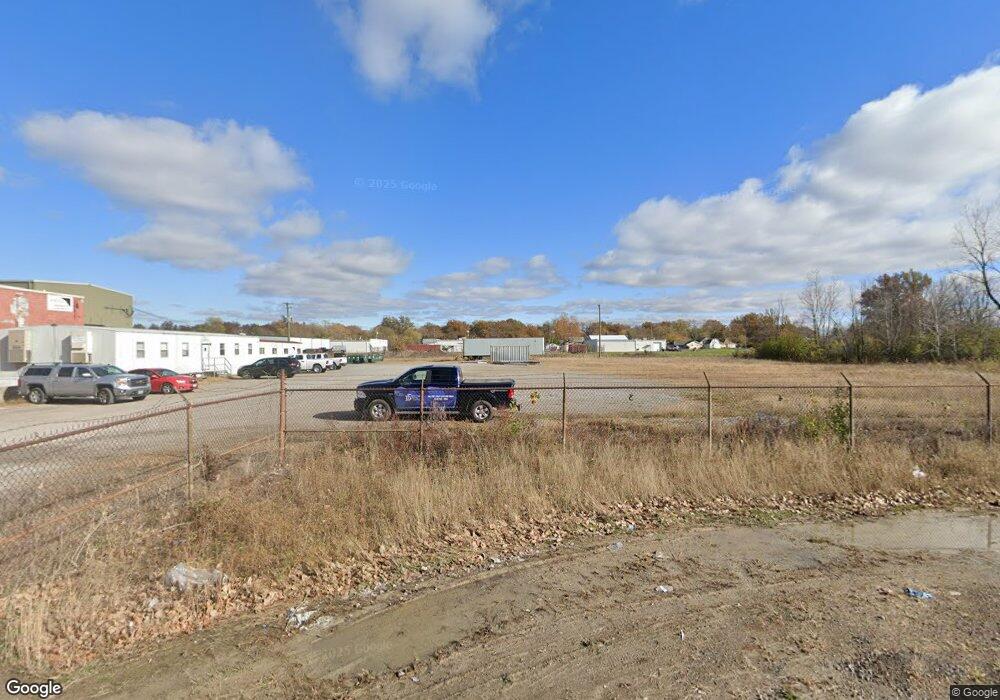 1604 N Rosedale Ave, Lima, OH 45805 - photo 1